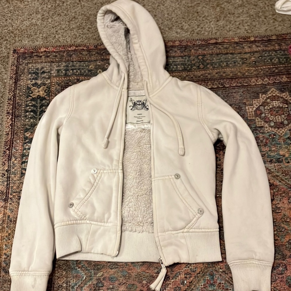 VINTAGE PAPAYA white fluffy jacket